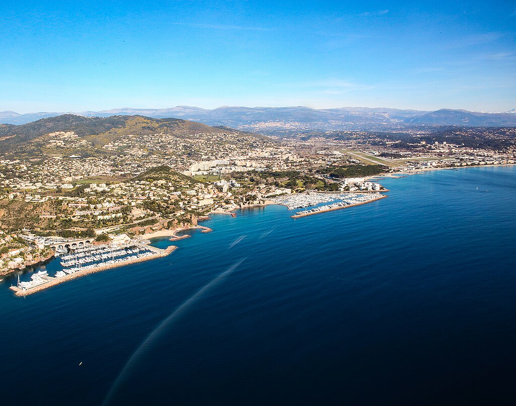 Fenêtre Mandelieu-la-Napoule