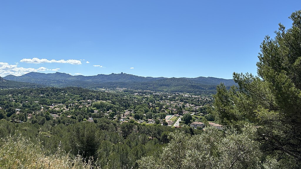 Fenêtre Bouc-Bel-Air